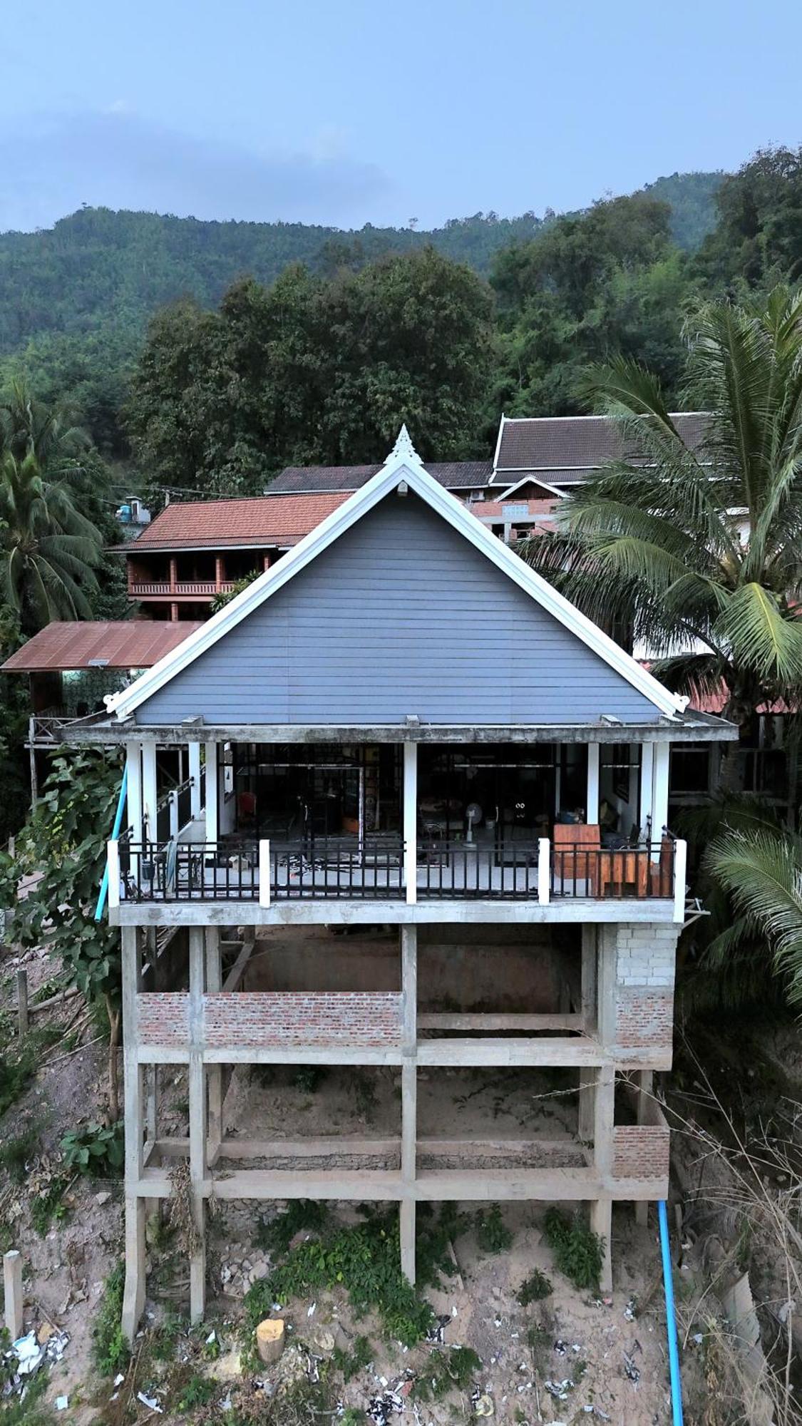 Inn Riverside Hostel Pb Muang Pakbèng Esterno foto